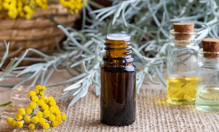 olio-essenziale-di-elicriso